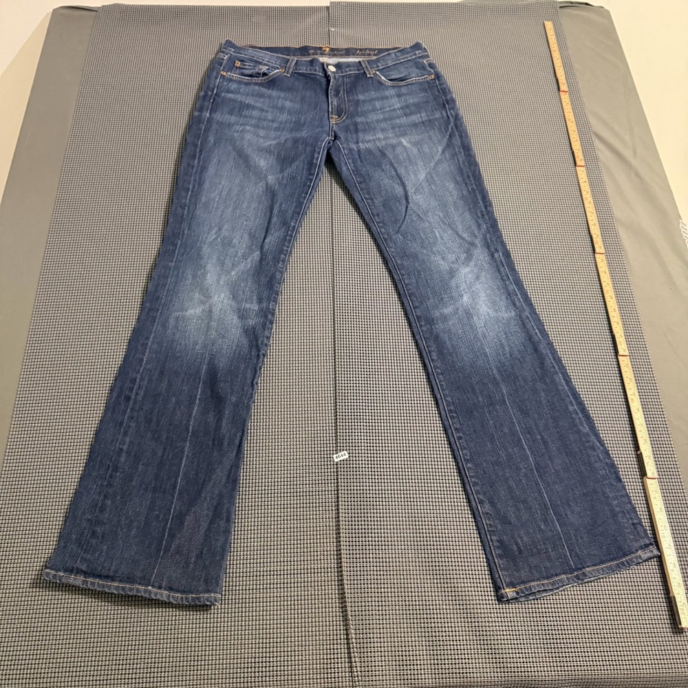 7 For All Mankind Bootcut Jeans Size 31 Medium Wash Stretch Denim